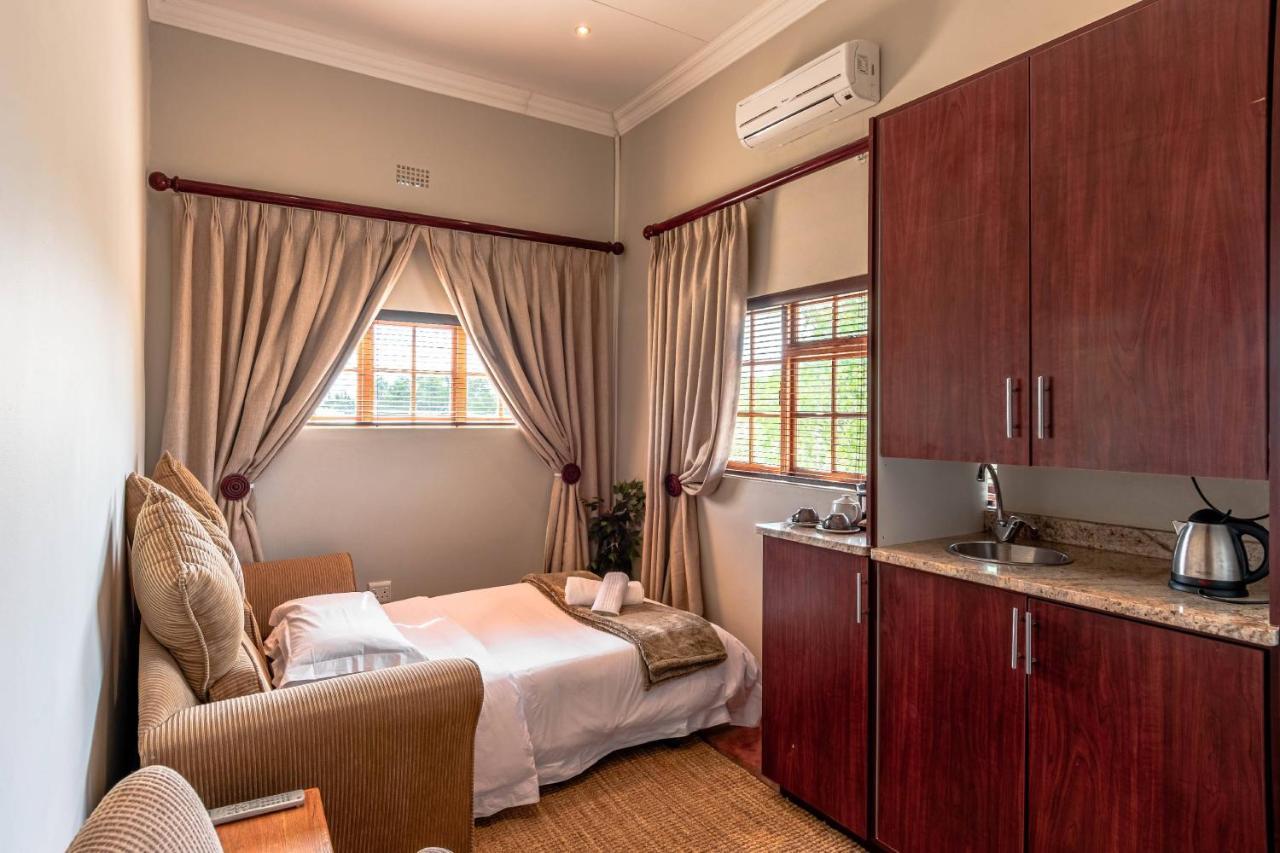 Mooiplaas Guesthouse Oudtshoorn Zewnętrze zdjęcie